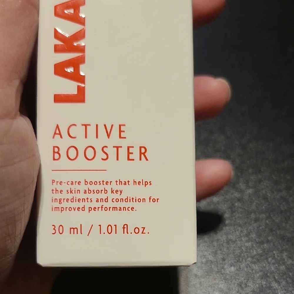 LAKA SKIN- Active Booster Serum NIB